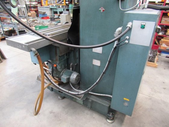 1987 RAMBAUDI M3 立式铣床