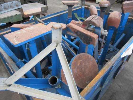 パリ・ペル・バッティトゥーラ フォーミング ハンド ツール Auto