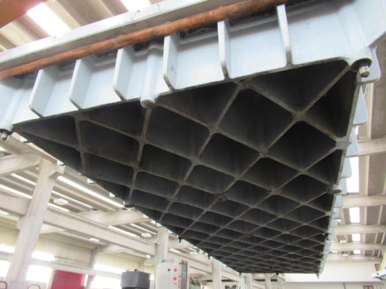 4950x1500 铸铁平板表面