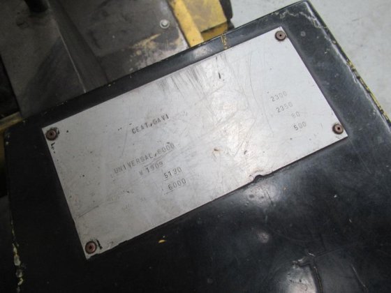 PGS 通用 6000 电动叉车