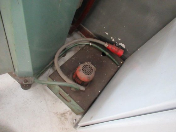 CUOGHI APE 40 磨锐机用于麻花钻