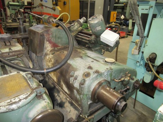 BSA 8号固定中心无心磨床