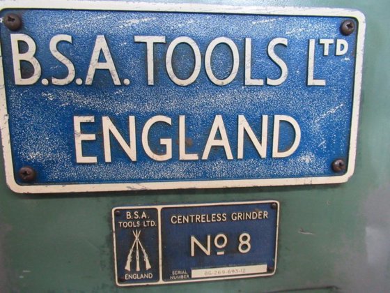 BSA 8号固定中心无心磨床