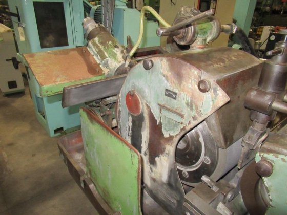 BSA 8号固定中心无心磨床