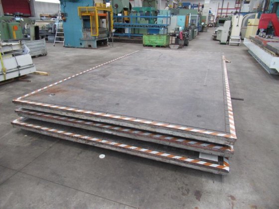 6000x3000 N.3 鋳鉄製テーブル面