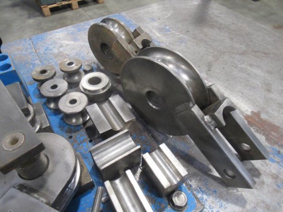 手动管道弯曲机