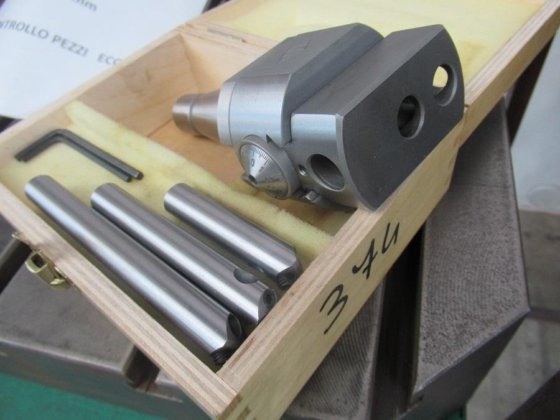 OMOP 374 铣削头带有百分之一百旅行