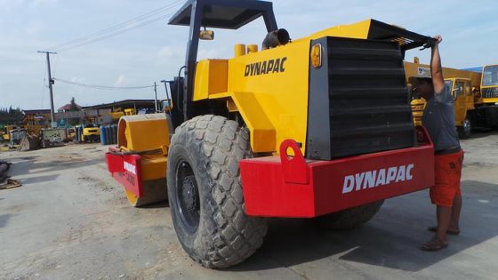 2011 Dynapac CA30D