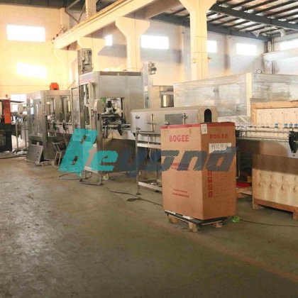 厂价热销三合一水瓶清洗灌装旋盖包装机