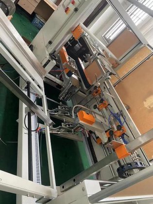 半自动上下驱动皮带纸箱封箱机