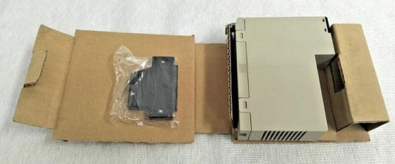 OMRON C20H-OD219 OUTPUT MODULE |