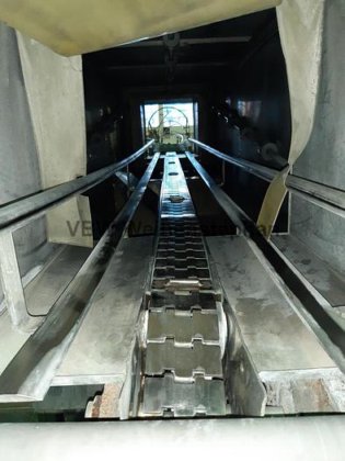 クレート洗浄機