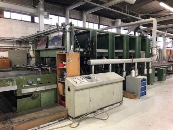 1973 年弗里斯·帕斯出版社