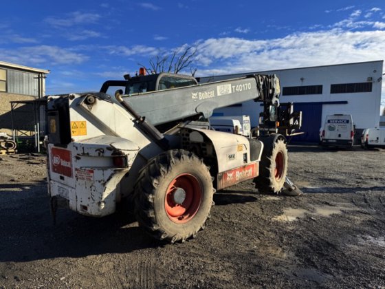 2001 BOBCAT T40170