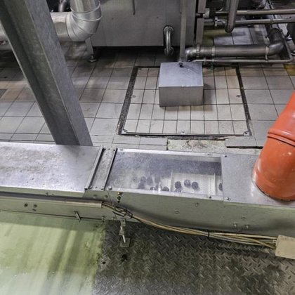 ペットボトル充填ライン