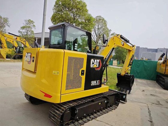 2024 CATERPILLAR 305.5E2