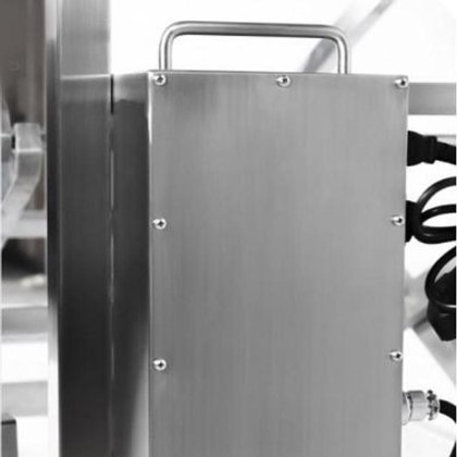 液压双十字叉车