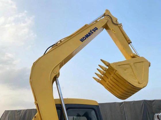 2022 Komatsu PC60-7
