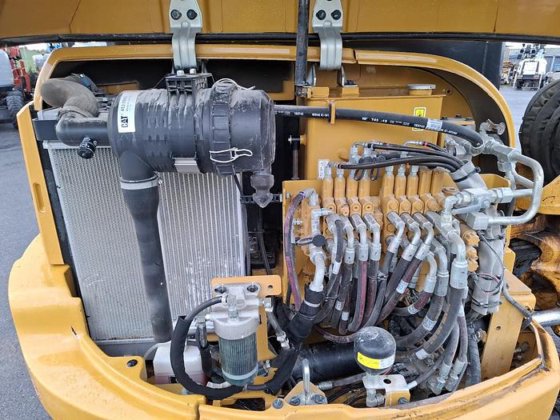 CAT 305E2