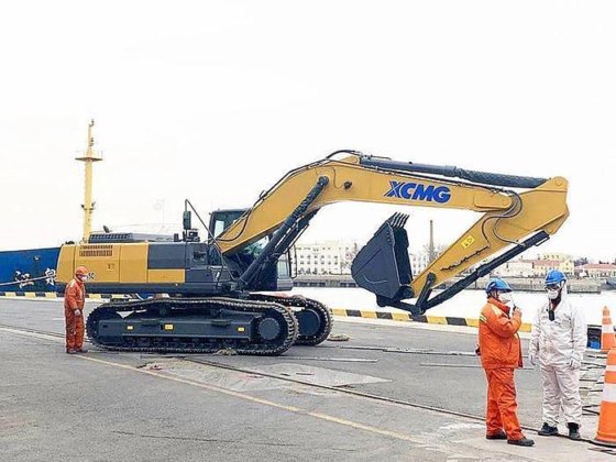 XCMG XE335C