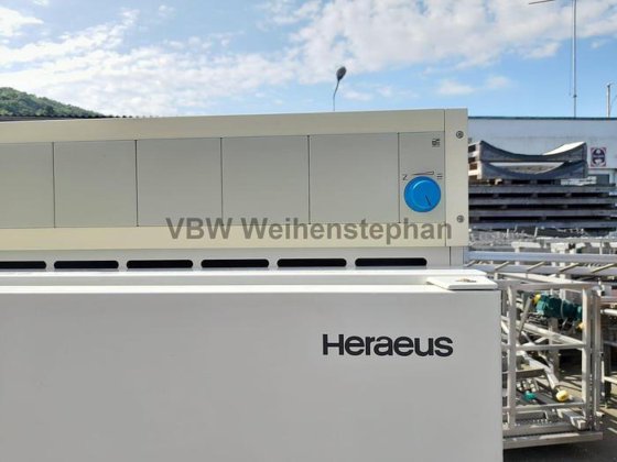 インキュベータ