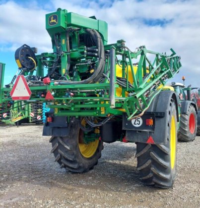2015 John Deere R962i -
