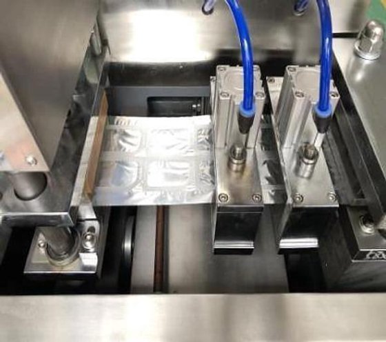 デッションペーストソースバターチーズケチャップ液体ハチミツチョコレートアルミホイルジャムブリスター包装機