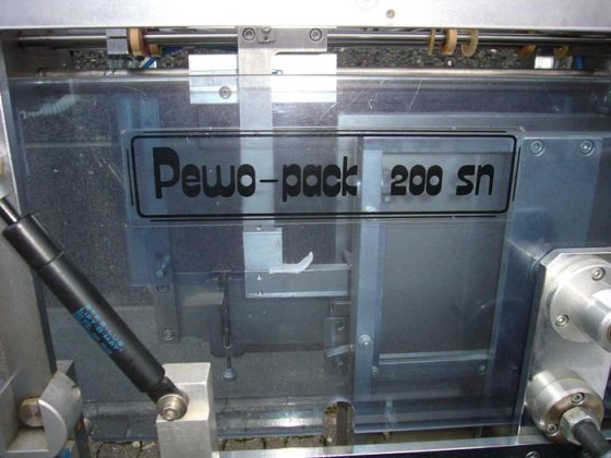 Bundleur - Pester Pewo