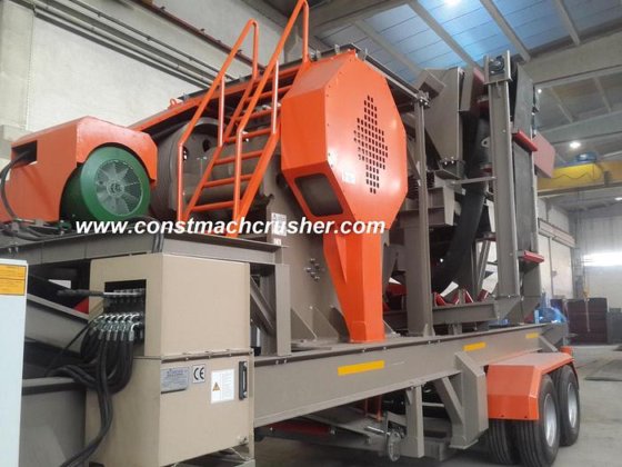 移动颚式破碎机。从仓库发货