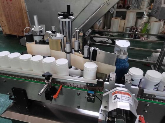 自动不干胶标签贴标机 圆形方形瓶子贴标机