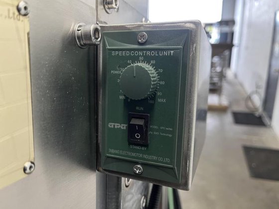 Automatic Cap Elevator