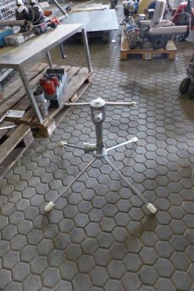 回転ジェットクリーナー