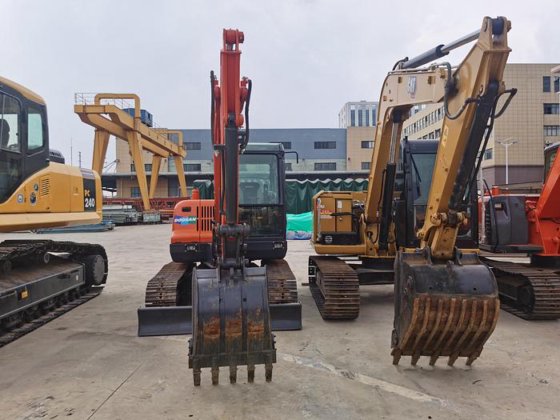 2019 DOOSAN DX60