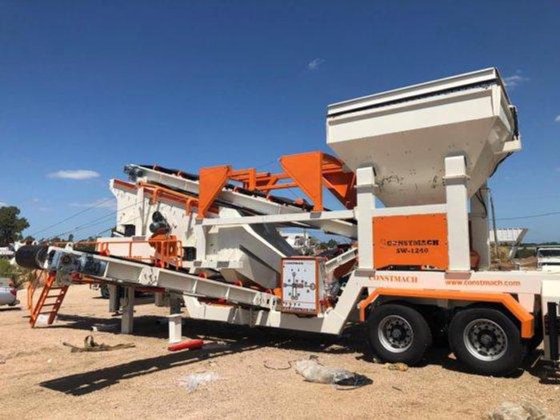 移动筛分洗涤设备