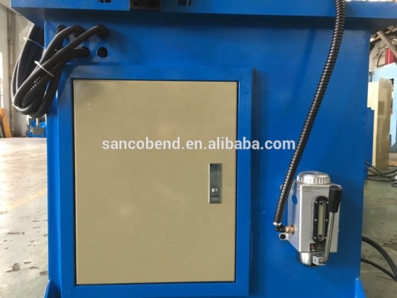 Fully Automatic Bolt Chamfering Machine