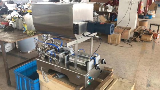 ZT 双头灌装机，带 U 型搅拌器，用于液体膏体半自动灌装机