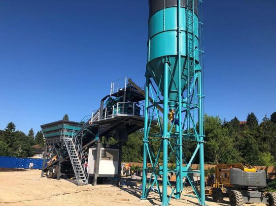 移動式コンクリートバッチングプラント