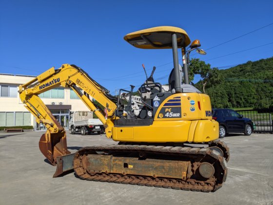 コマツ PC45MR-5