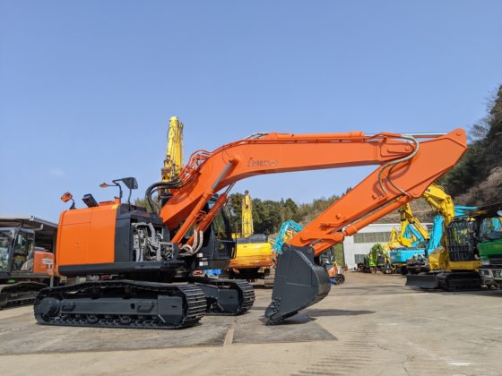 2017 日立建機 ZX225USR-6