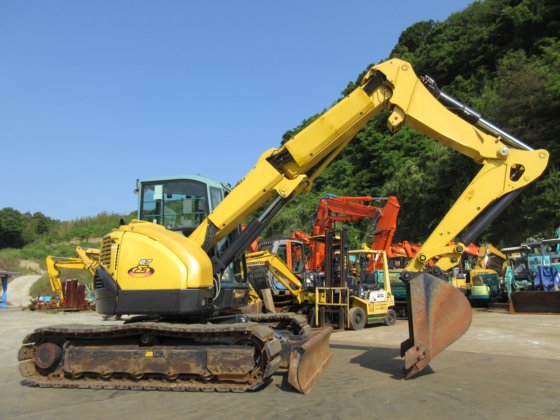 2013 ヤンマーディーゼル B7-5B