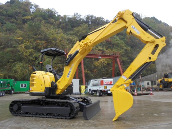 2011 ヤンマーディーゼル B6-6A