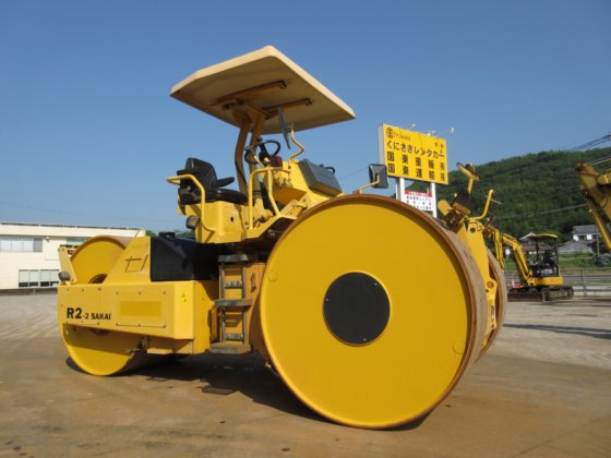 2013 酒井重工業 R2-2