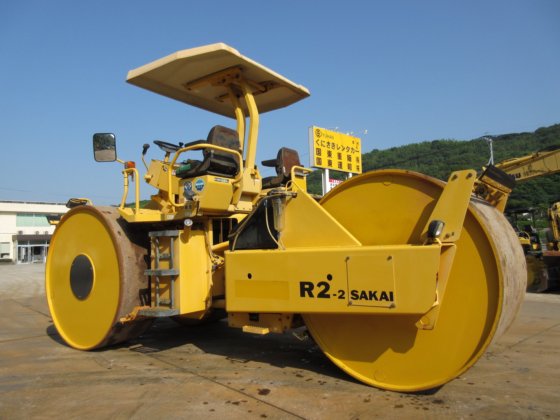 2013 酒井重工業 R2-2