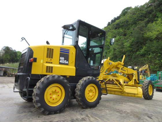 2007 コマツ GD405A-3