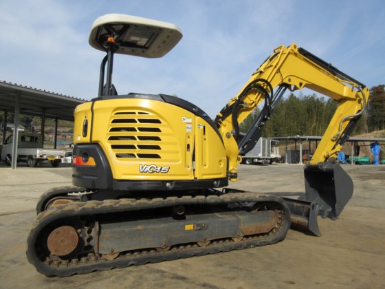 2015 ヤンマーディーゼル ViO45-6