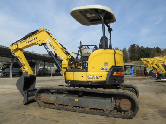 2015 ヤンマーディーゼル ViO45-6