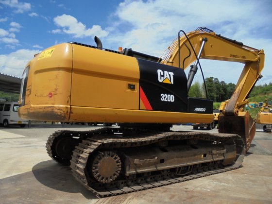 2013 キャタピラー 320D-E