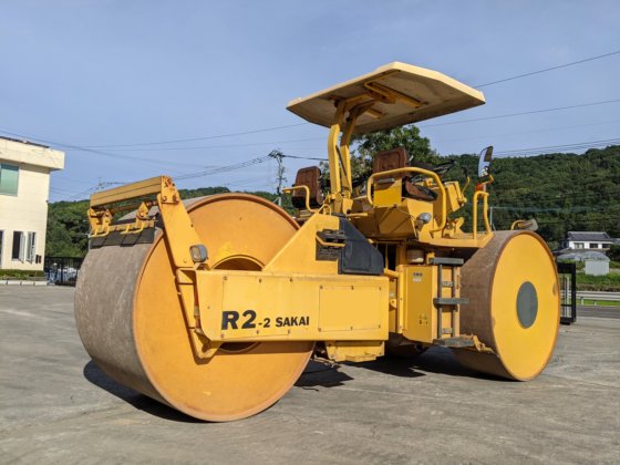 2011 酒井重工業 R2-2