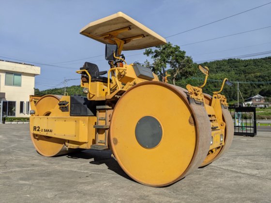 2011 酒井重工業 R2-2