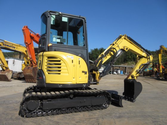 2018 ヤンマーディーゼル ViO30-6